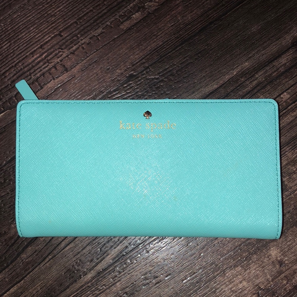 Kate Spade New York Cedar Street Stacy Wallet